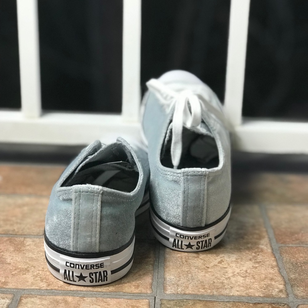 SANTA’S DEAL 🎄 NWT Converse Ctas OX Velvet Wolf Grey Women AUTHENTIC 557990F - Picture 5 of 8